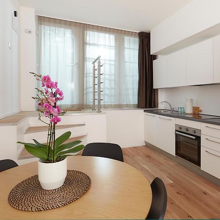 Presty Apartments Милан Экстерьер фото