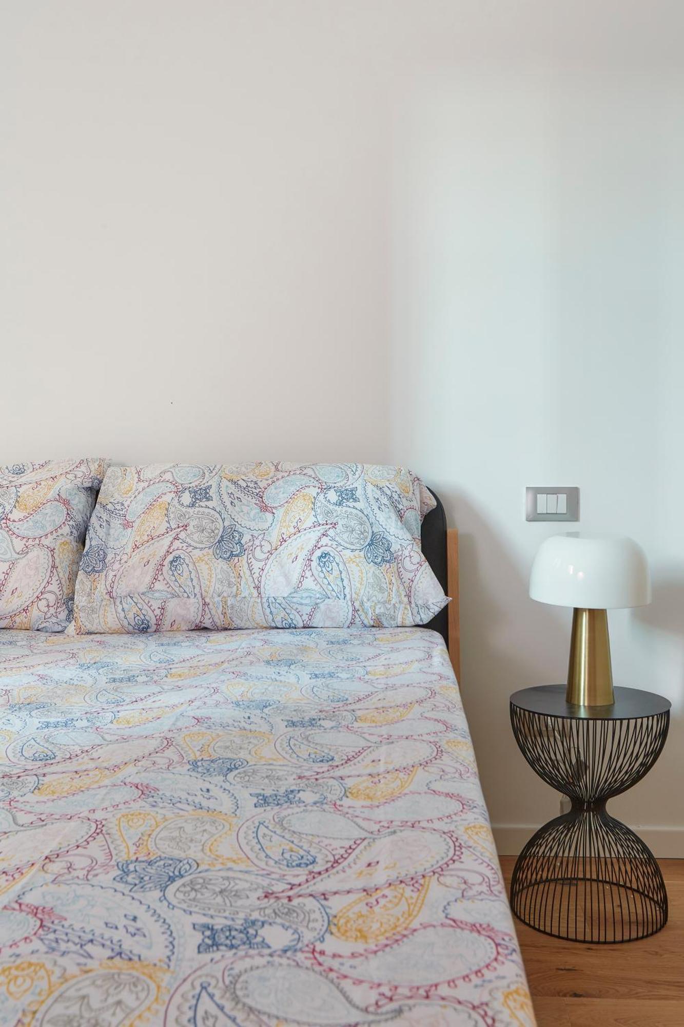 Presty Apartments Милан Экстерьер фото